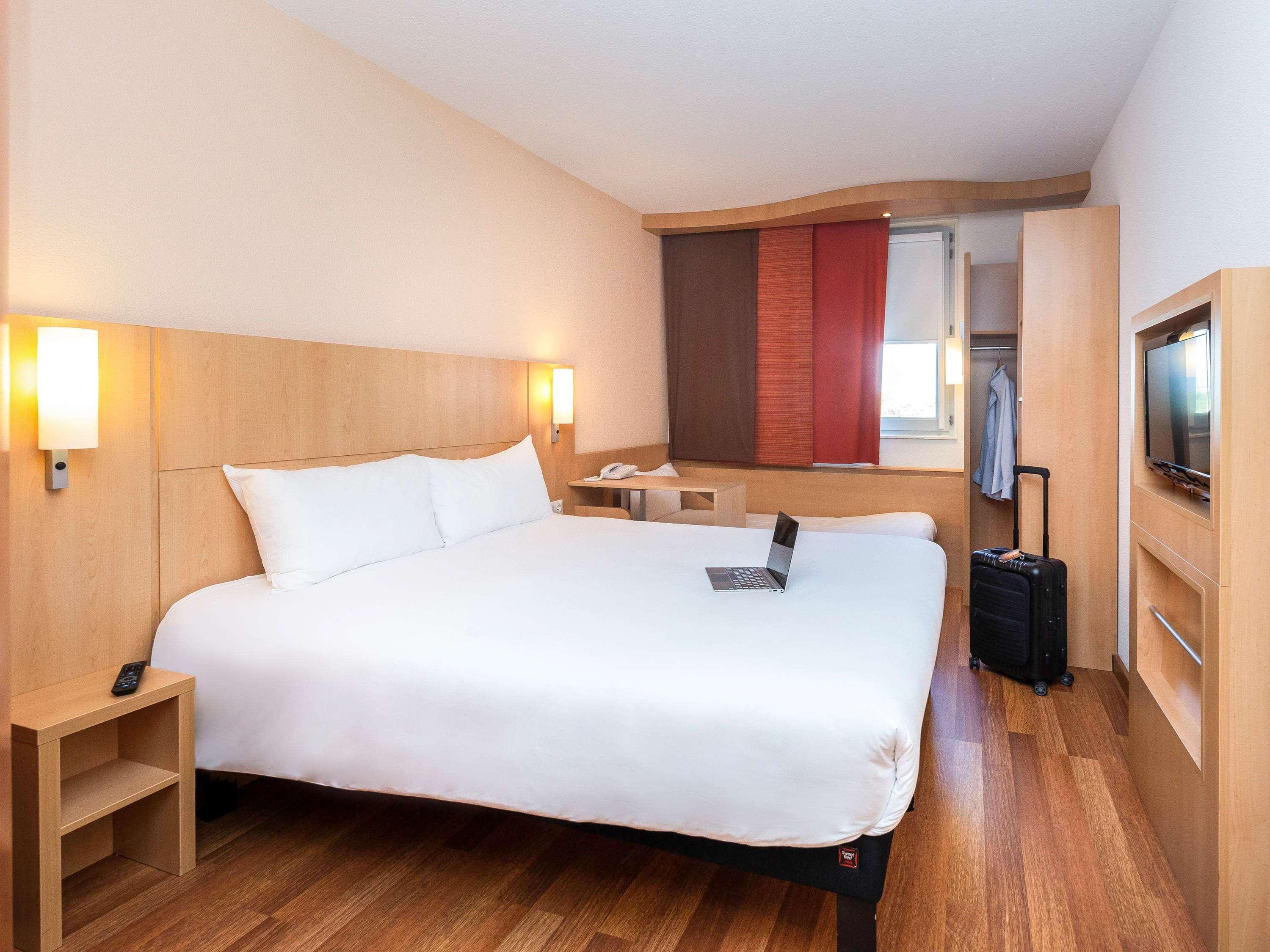 Ibis Lyon Est Chaponnay Hotel Luaran gambar