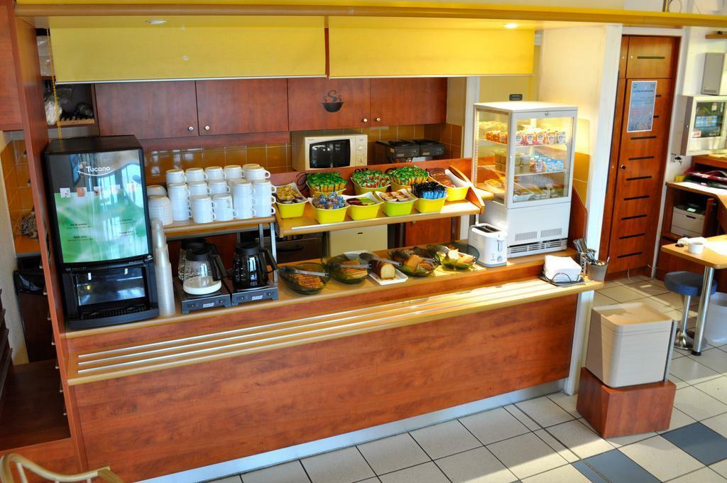 Ibis Lyon Est Chaponnay Hotel Luaran gambar